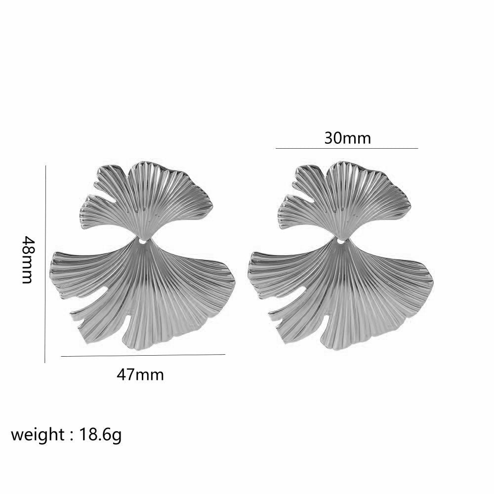 Alva - Schmetterling und Blume Edelstahl-Ohrstecker