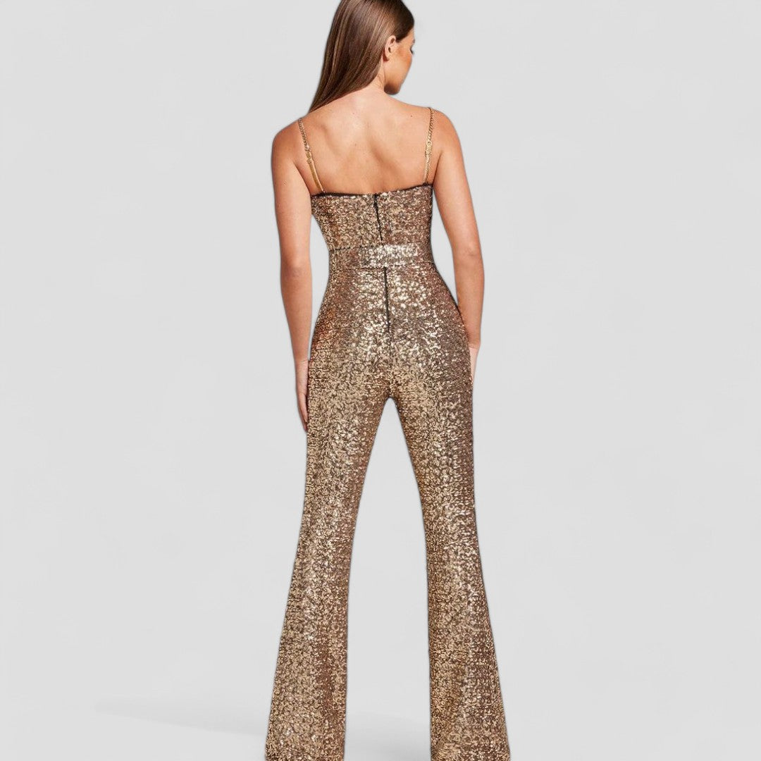 Ausgestellter Jumpsuit – Glamouröser Abendlook mit luxuriösen Pailletten